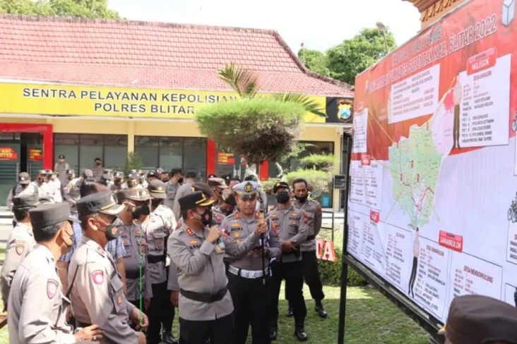 Pejudi Bergentayangan...