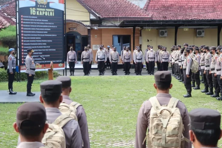 3 Pasutri di Blitar...