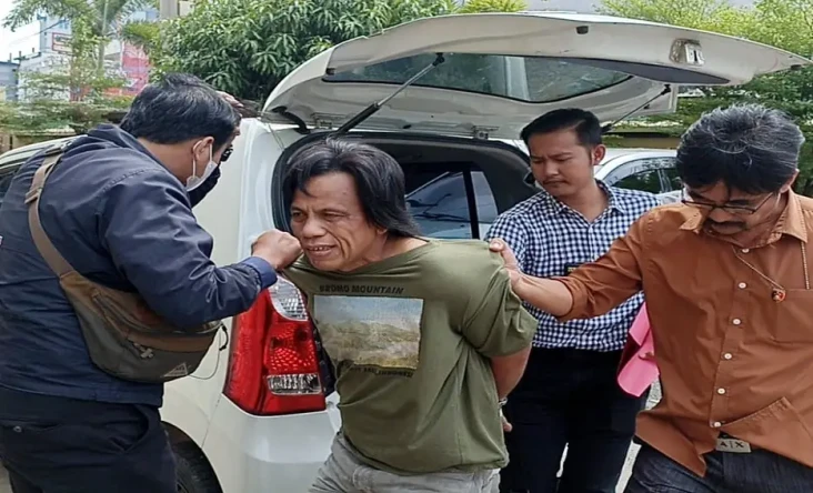 Polda Sumsel Tangkap...