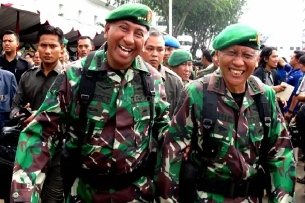 Dahsyat! Jenderal Top...