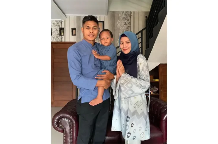 Profil Veronita Anjar...