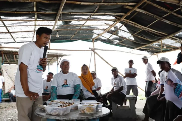 Relawan Ganjar Sosialisasi...