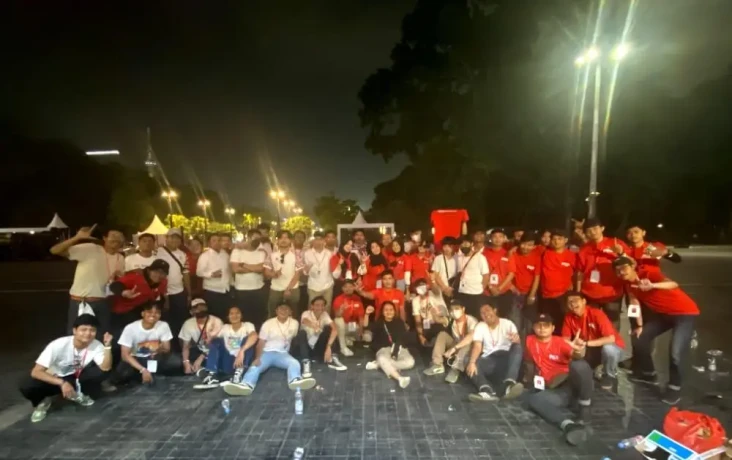 Aksi Suporter Indonesia...