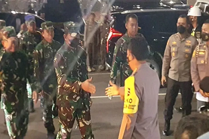 Cek Pengamanan Misa...