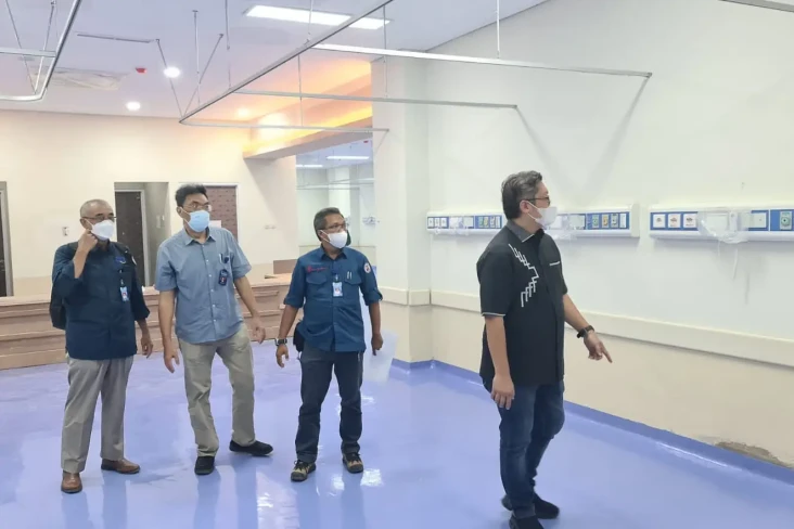 Sidak Pembangunan RSUD,...