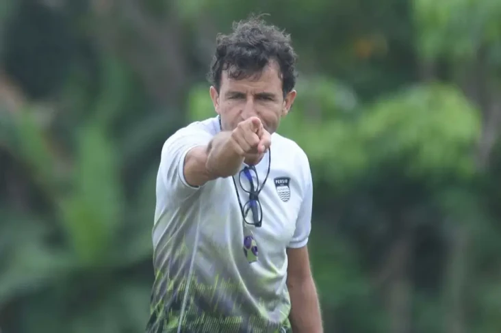 Luis Milla Ingin Lihat...