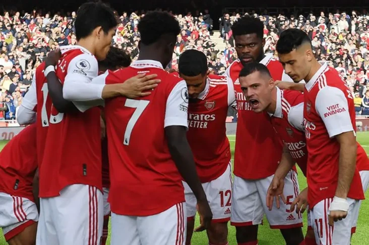 Arsenal Disarankan Beli...