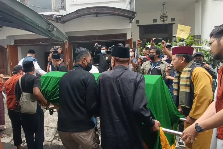 Tangis Keluarga Pecah...