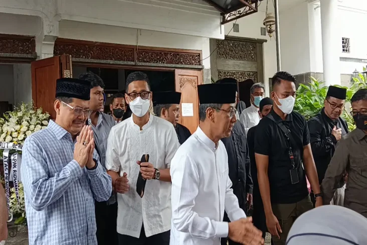 Kenang Ridwan Saidi,...