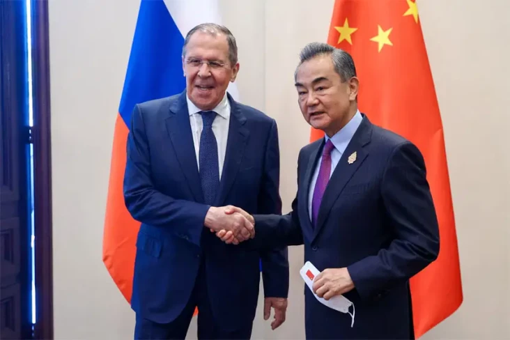 Menlu China Isyaratkan...