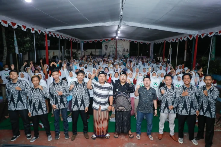 Santri Dukung Ganjar...