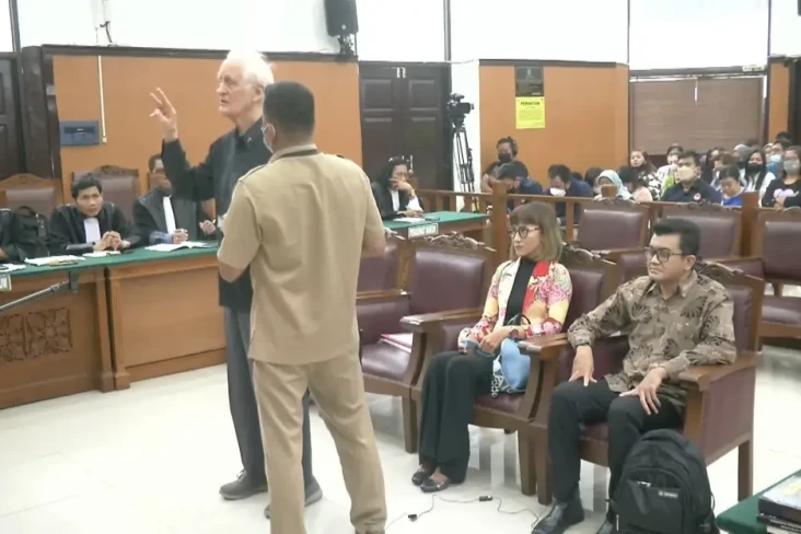 Sidang Bharada E, Romo...