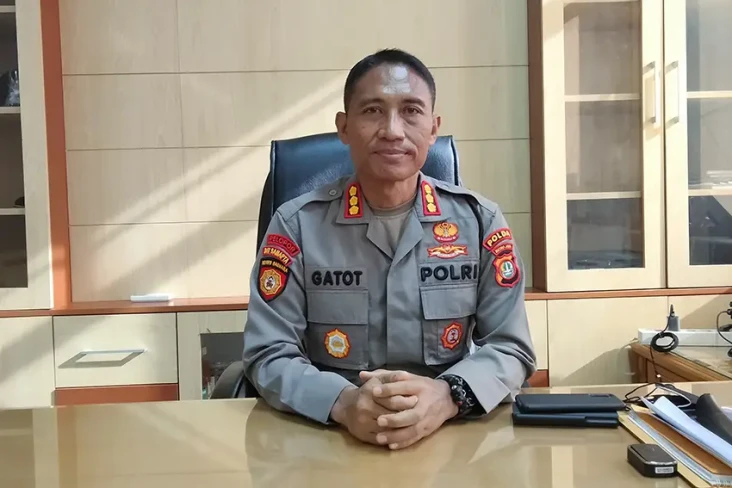 Profil Kombes Gatot...
