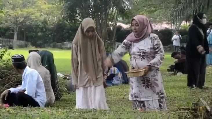 Ziarah ke Kuburan Massal...
