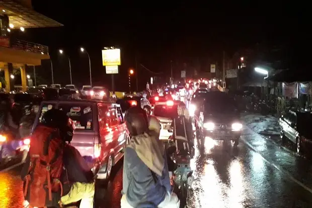 Liburan Nataru: Malam...