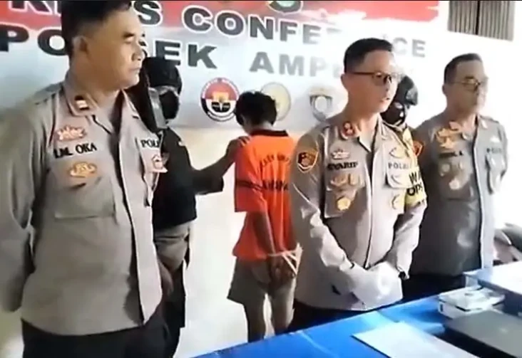 Mahasiswa di Mataram...