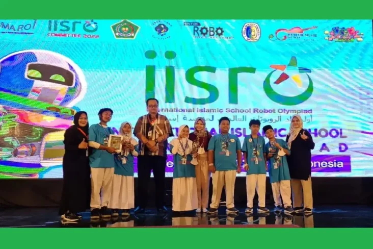 Kompetisi Robotika,...
