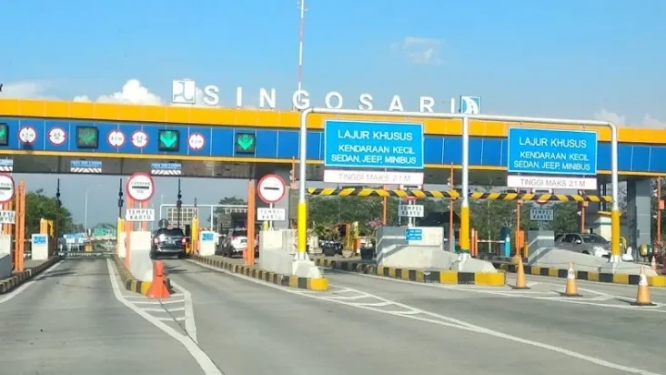 17.815 Kendaraan Masuk...