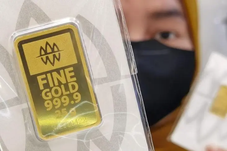 Harga Emas Antam Makin...