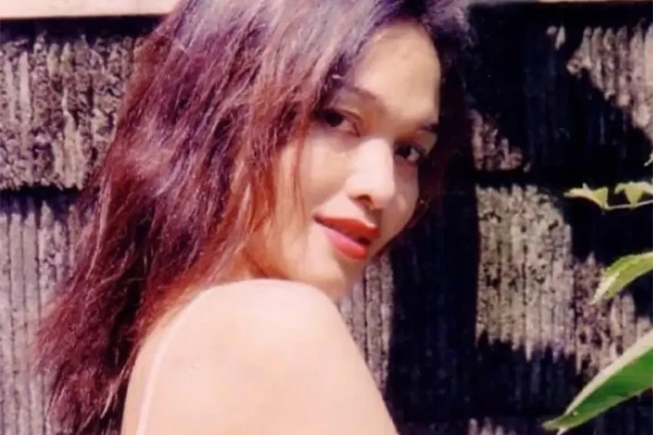 Bunda Corla Akan Gelar...