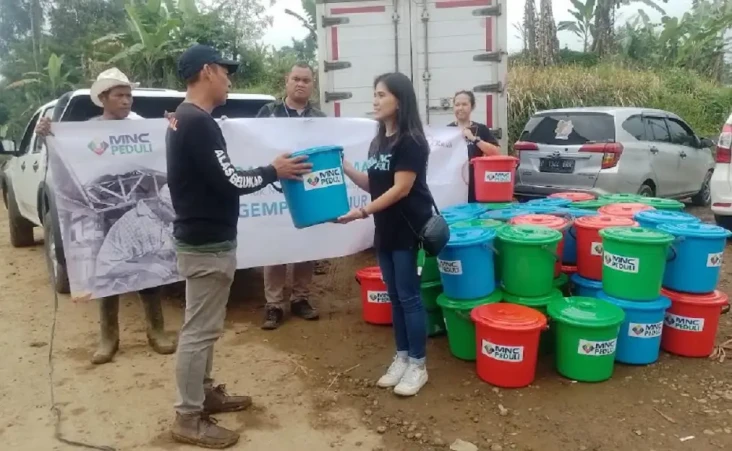 Bantuan MNC Peduli Disambut...
