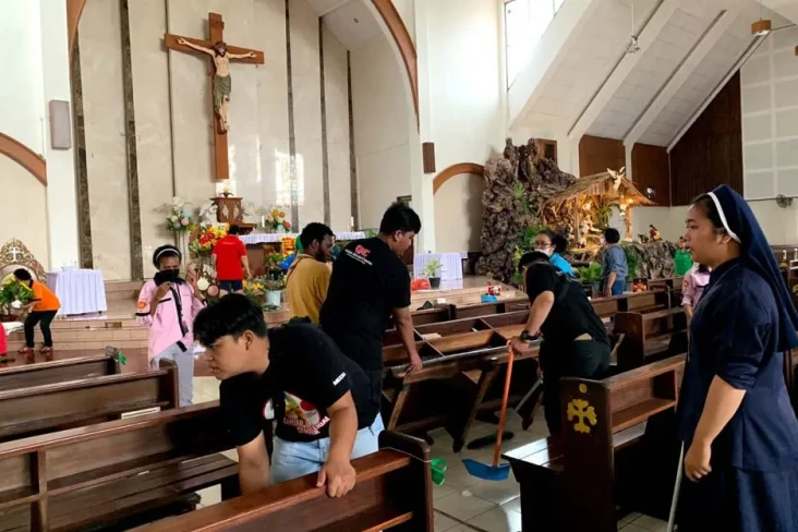 Rawat Kerukunan, Relawan...