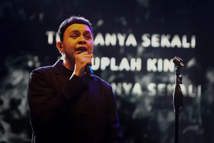 Tulus Akan Gelar Konser...