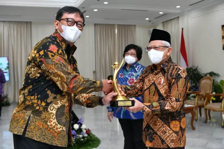 Sukses Implementasikan...