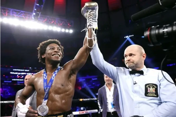 Profil Keyshawn Davis:...