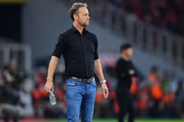 Pelatih Thailand Turut...