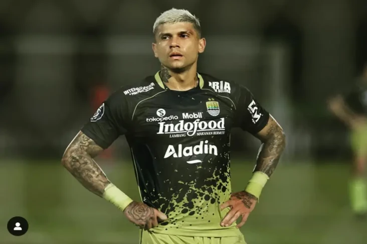 Ciro Alves Batal Rayakan...