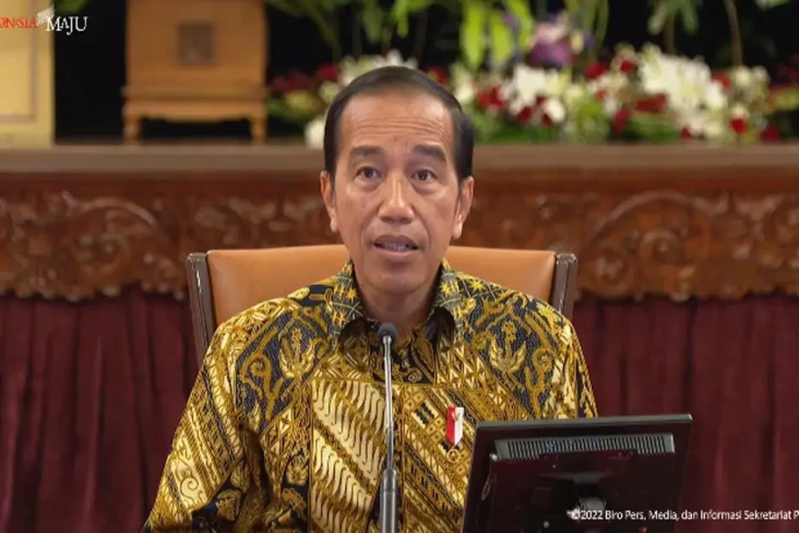 PPKM Dihentikan, Jokowi...
