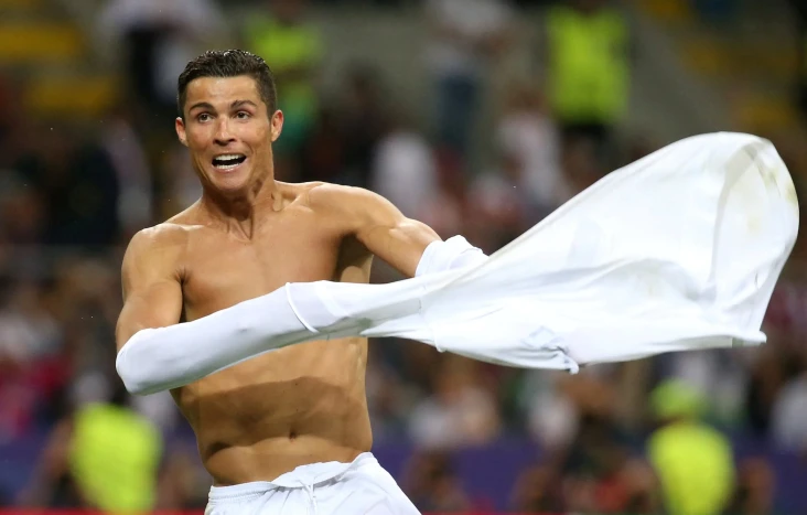 Selain Cristiano Ronaldo,...