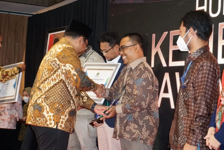 Jurnalis KORAN SINDO...