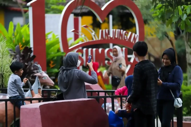 Rayakan Malam Tahun...
