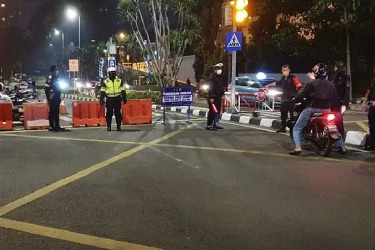 CFN Malam Tahun Baru...