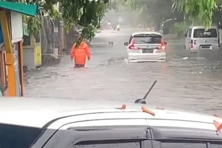 Hari Pertama Tahun 2023,...