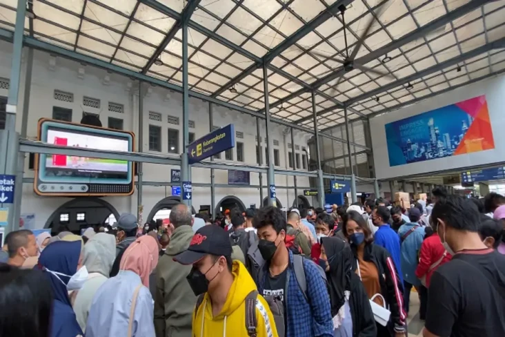 Imbas Banjir Semarang,...