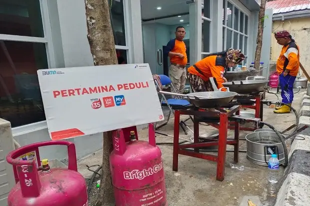 Banjir Melanda Semarang,...