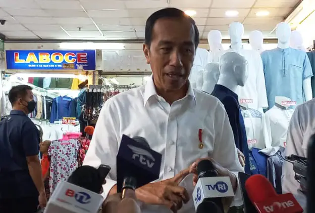 Lagi Blusukan ke Tanah...