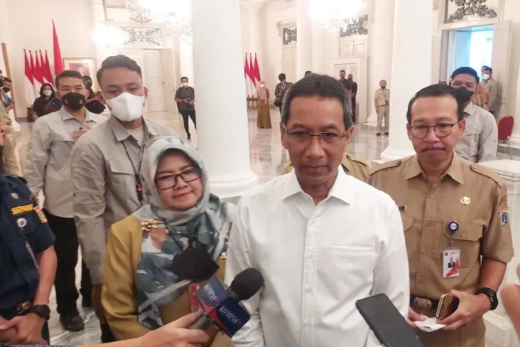 Heru Kumpulkan Pejabat...