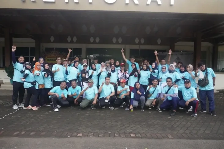 Dies Natalis ke-72,...