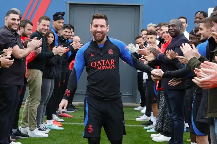 Kembali ke PSG, Messi...
