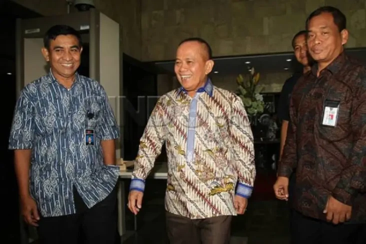 Kasus Korupsi Dana Koperasi,...