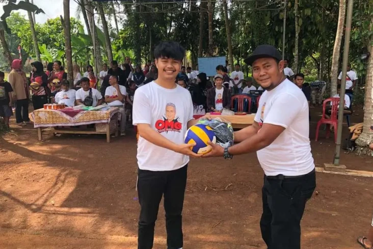 Lomba Voli Antar Kampung,...