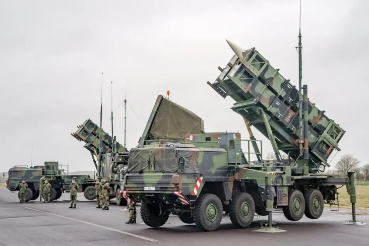 Ukraina Semringah, AS...