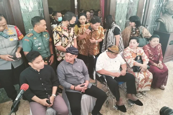 Konflik Berakhir Damai,...