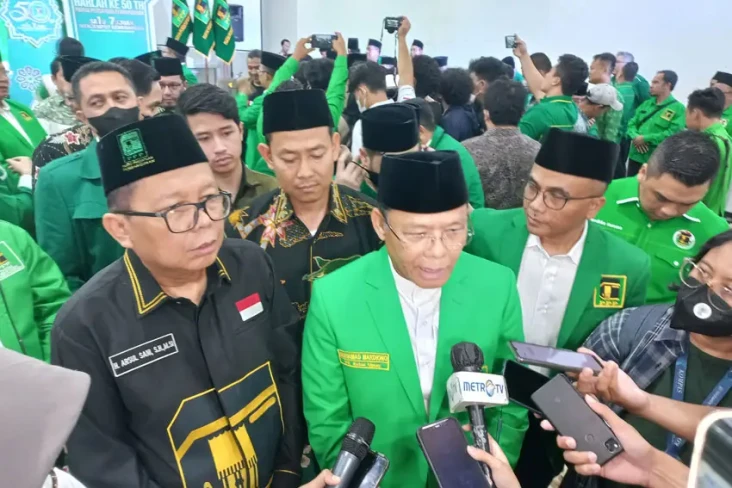 Sandiaga Uno dan Erick...