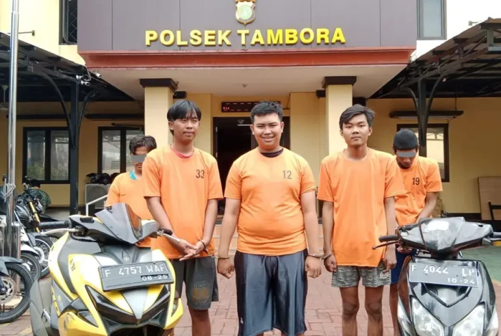 3 Polisi Gadungan dan...