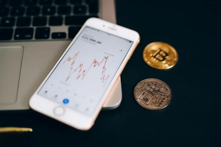 Investor Kripto Didominasi...